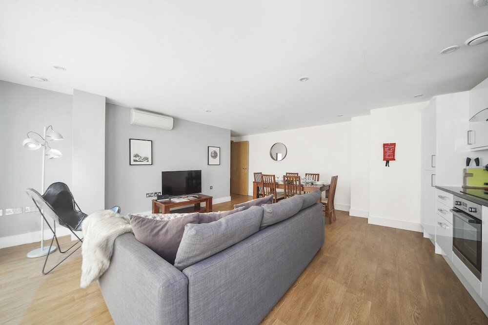 Фото Modern Apartments in Bayswater Central London WiFi & Aircon - by City Stay London