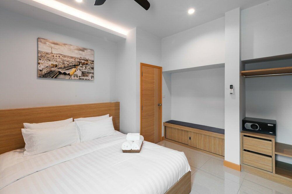 Фото Luxury Pool Villa 6br