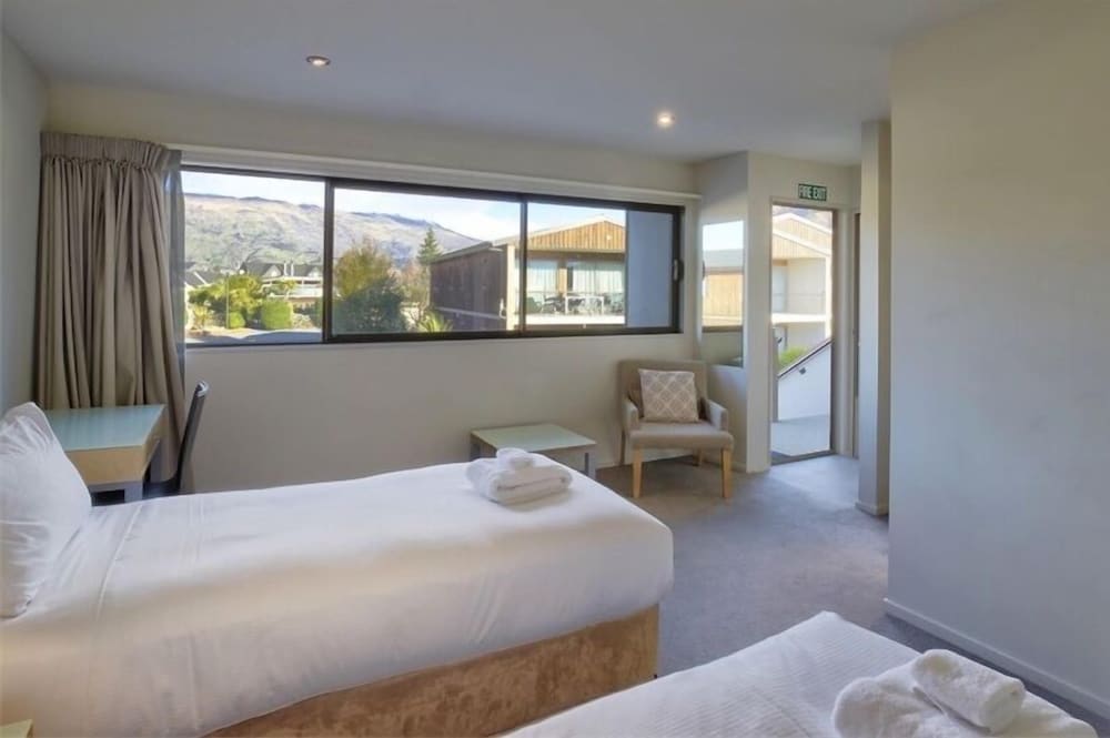 Фото Rocky Mountain Apartment - 111-112