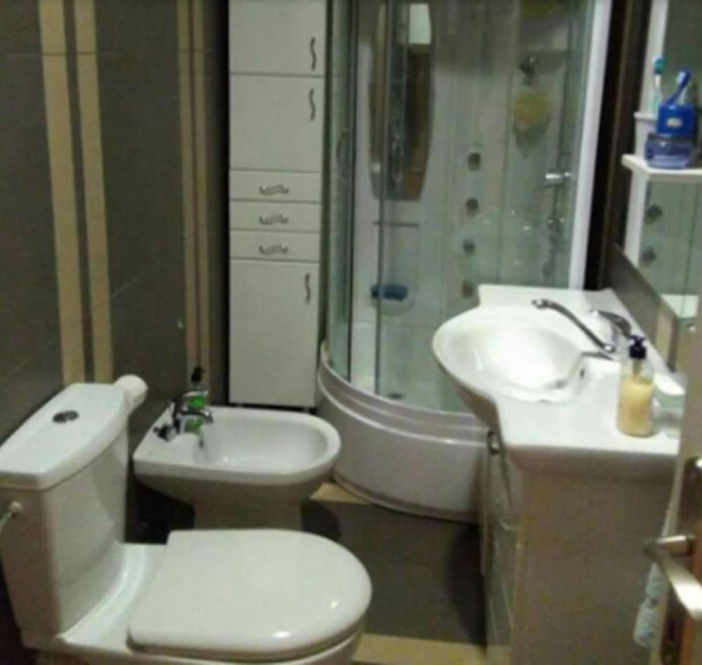 Фото House near Cetinje