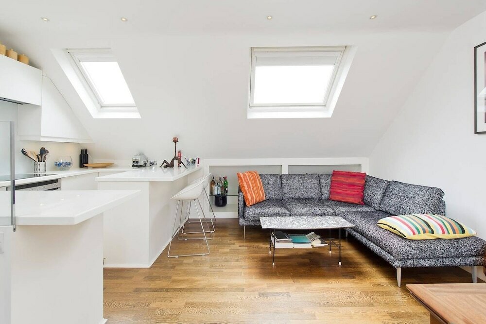 Фото Beautiful 2 Bed W Roof Terrace in Holland Park