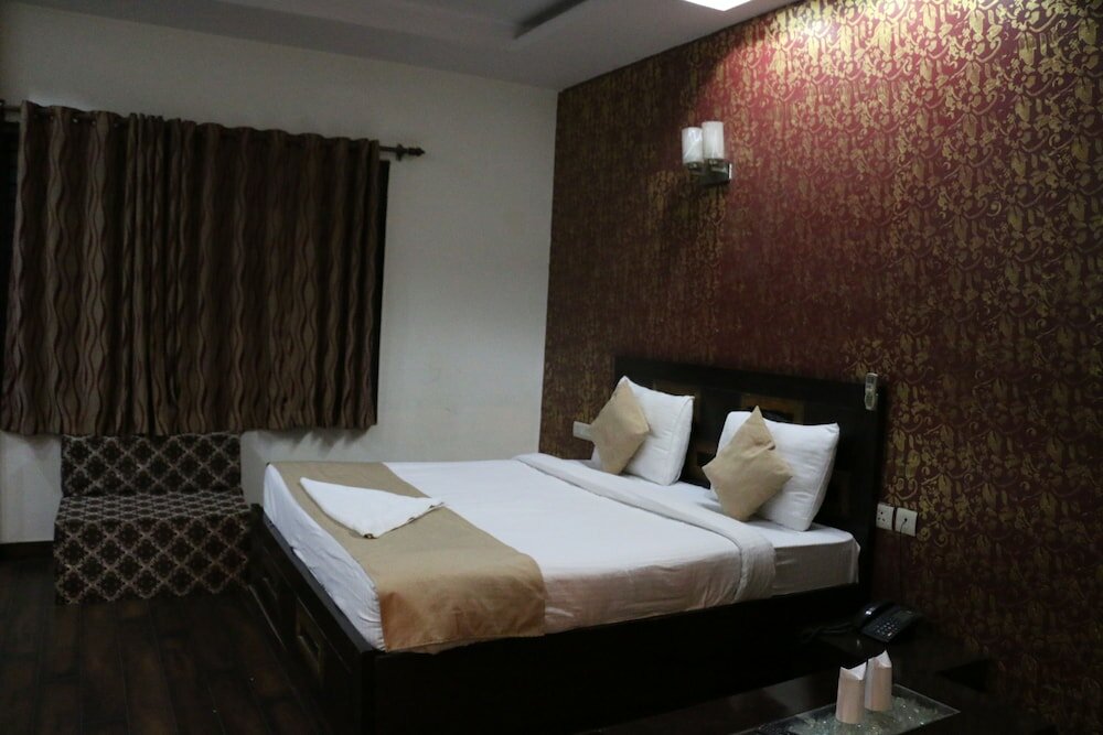 Фото Airport Hotel Delhi Aerocity Inn