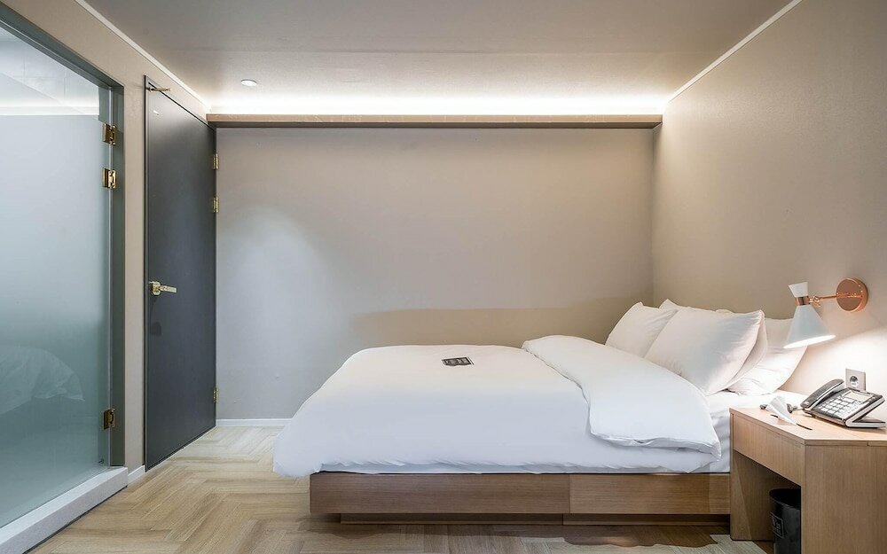 Фото Sinchon Number 25 Sinchon Branch