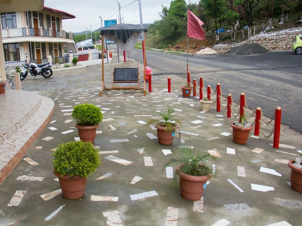 Фото Pumpkin Cordial Lodge