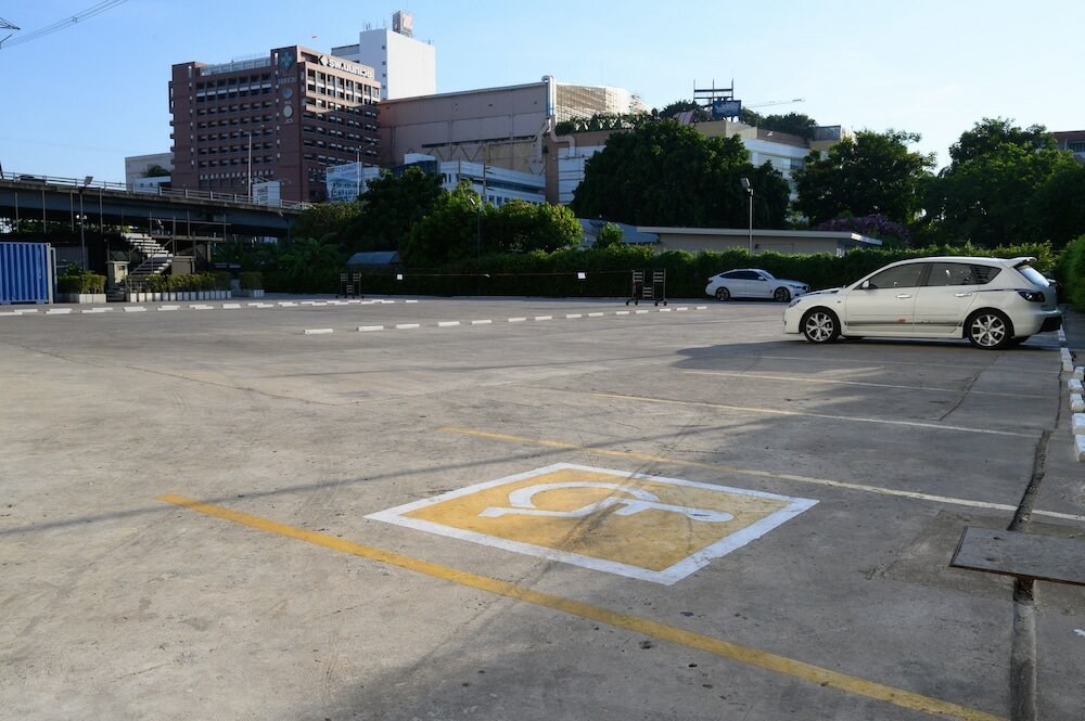 Фото Iwish Hotel