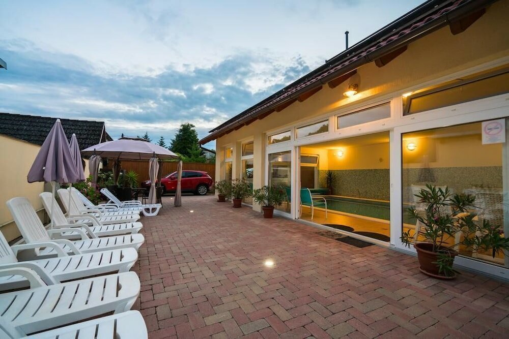 Фото Balaton Colors Beach Hotel