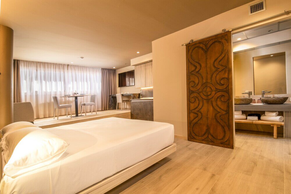 Фото Cadiz Bahia Apartmentos