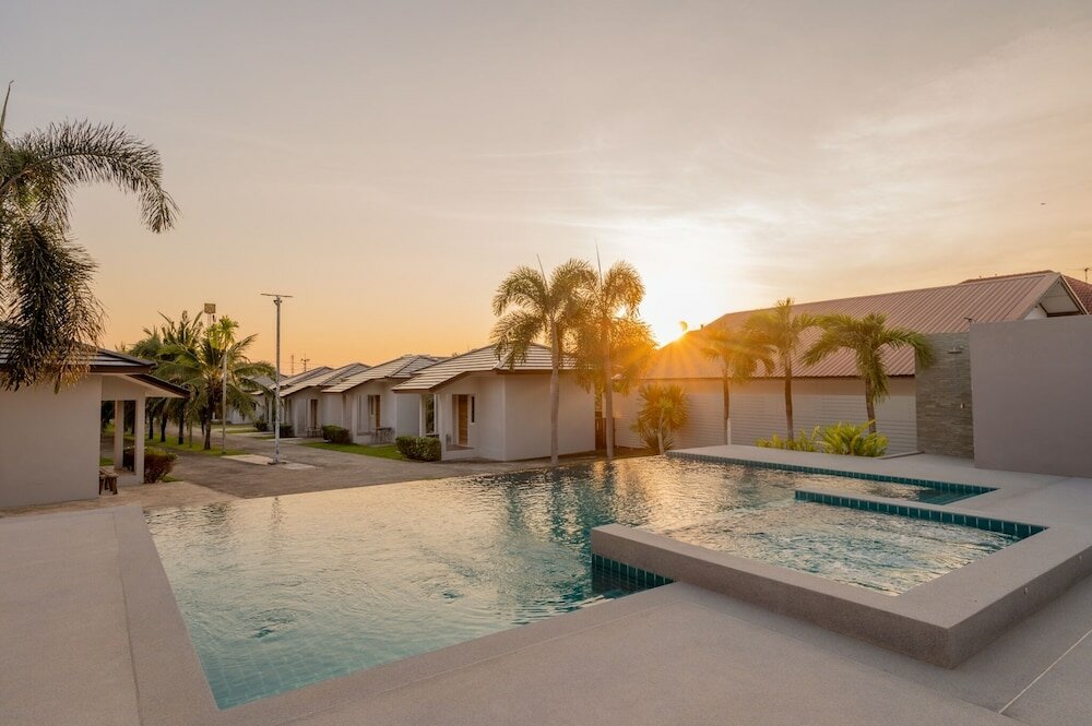 Фото Akard Private Villas Sattahip