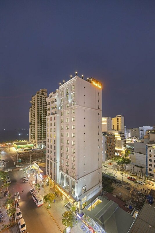 Гостиница The Sail Hotel Danang в Дананге