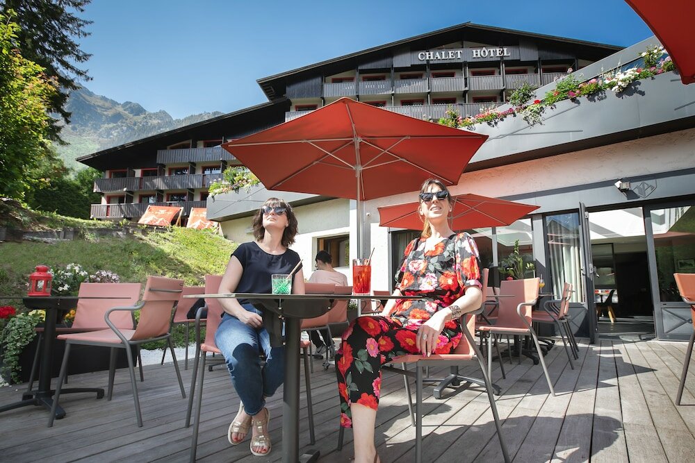 Фото Chalet Hôtel le Prieuré & SPA