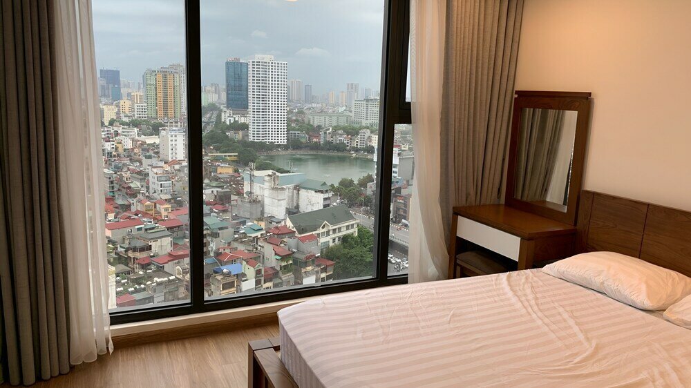 Фото Vinhome Metropolis Lieu Giai Apartment