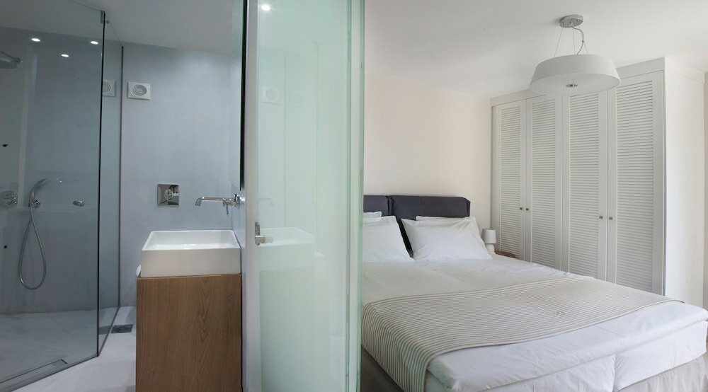 Фото Aethrion Boutique Homes