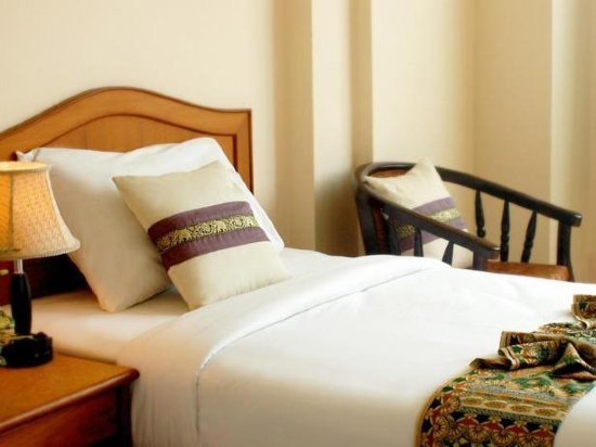 Фото Krabi Phetpailin Hotel