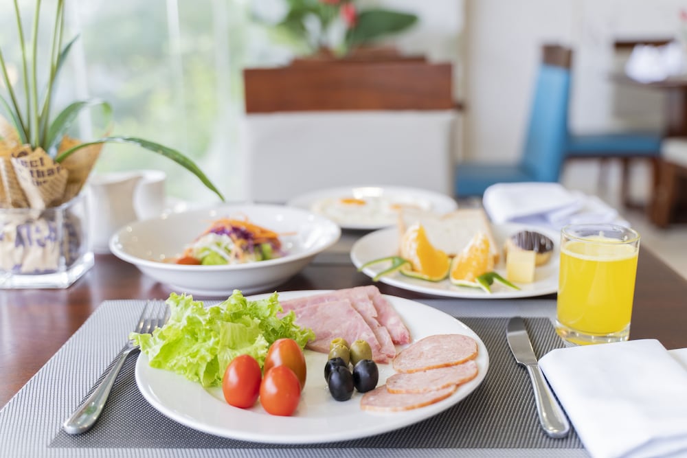 Фото Sana Da Nang Beach Hotel