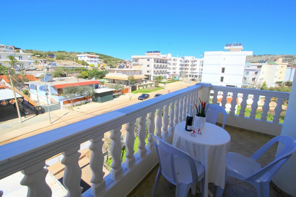 Фото Centrum Hotel