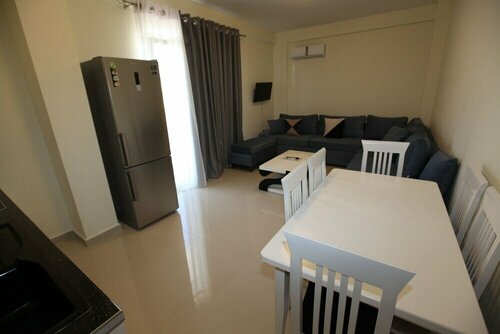 Гостиница Hotel Golden в Ксамиле