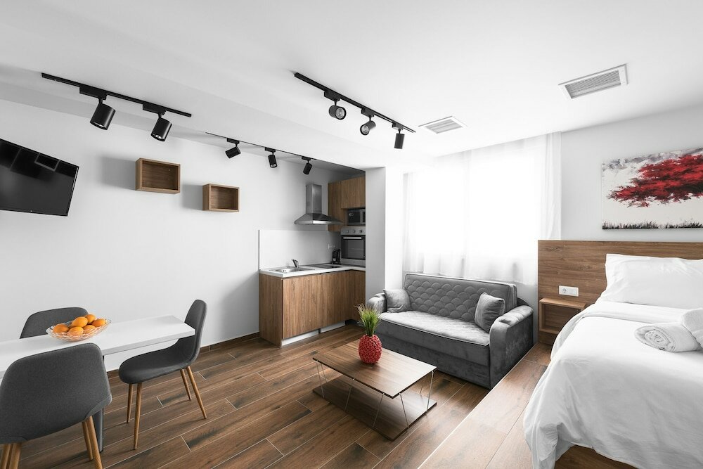 Фото New Yorker Nilie Hospitality Mgmt