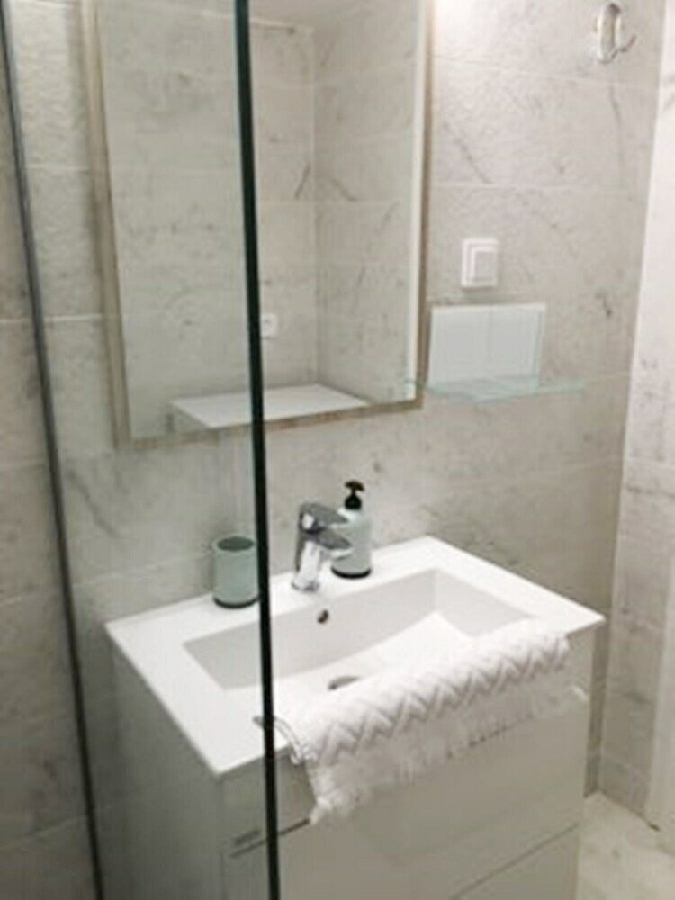 Фото A Stroll to the Acropolis Athenian Homes