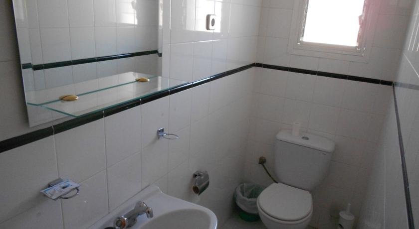 Фото Hostal El Palmeral