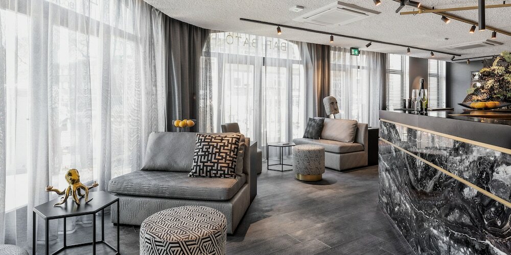 Фото Le Petit Marin Boutique Hotel