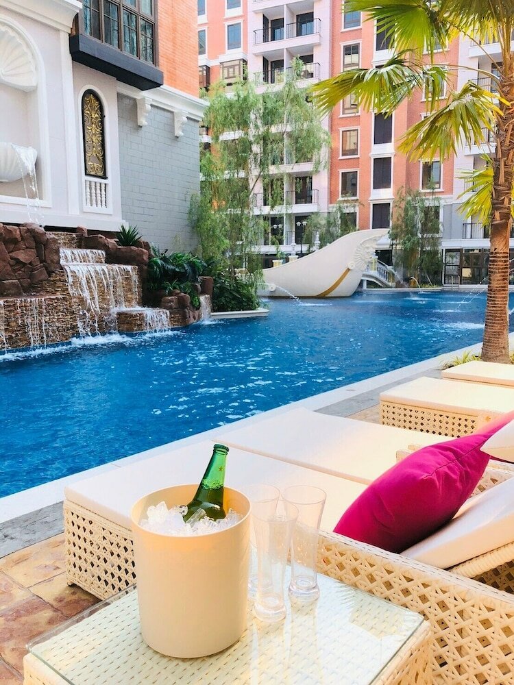 Фото Espana Condo Pattaya by Jc