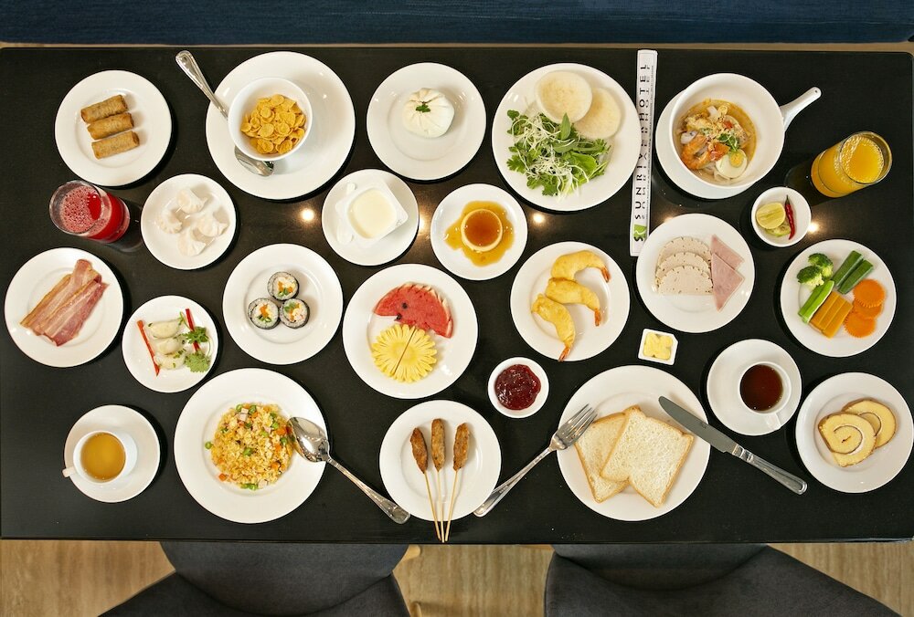 Фото Sun River Hotel & Apartment