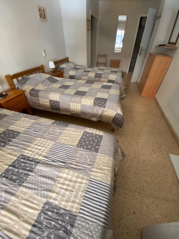 Фото Pensión El Parque