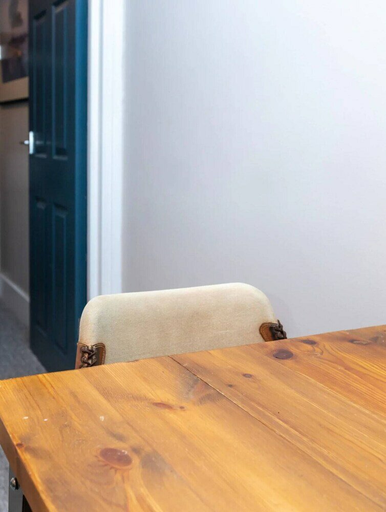 Фото Spacious 1 Bedroom Garden Flat Near King's Road