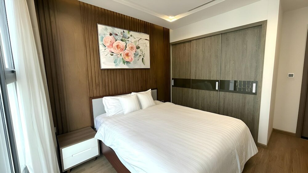 Фото Vinhome Metropolis Lieu Giai Apartment