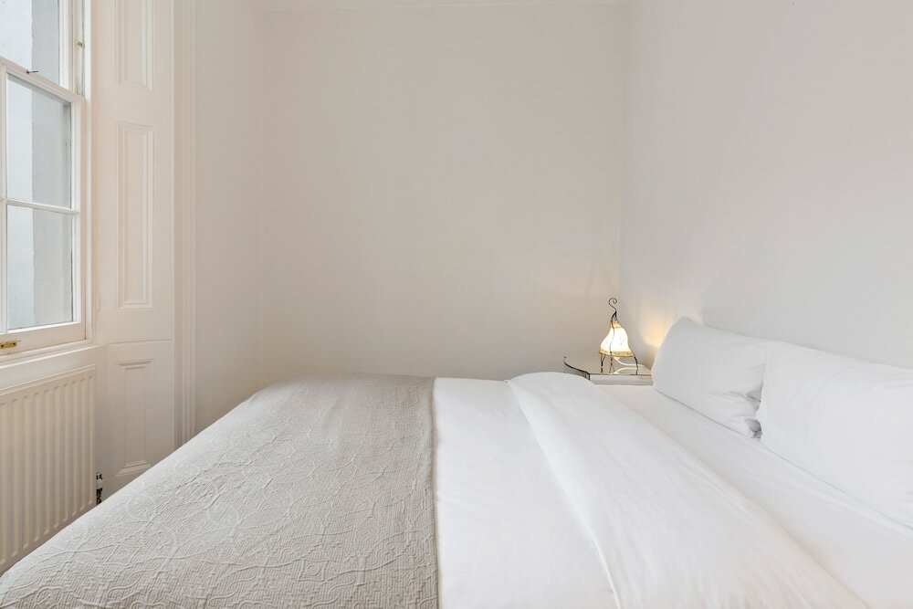 Фото Altido Elegant 1-Bed Flat In Bayswater
