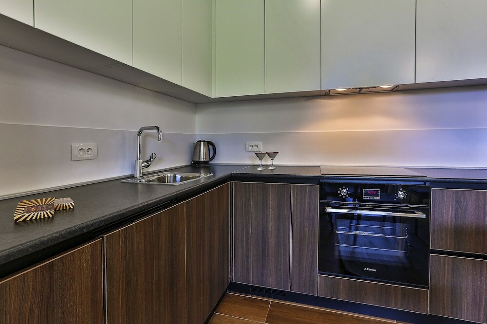 Фото Royal Gardens Apartments