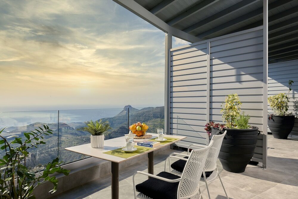 Фото Seli Sea View Apartments and Studios