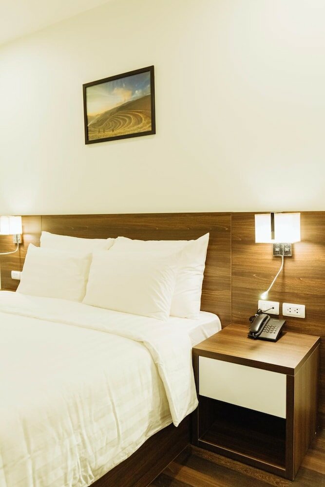 Фото Paragon Noi bai Hotel & Pool