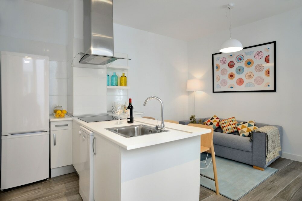 Фото Nqn Aparts & Suites Madrid