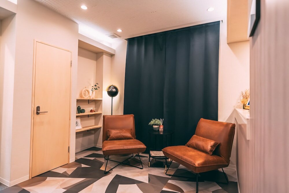 Фото R Hotel The Atelier Shinsaibashi East