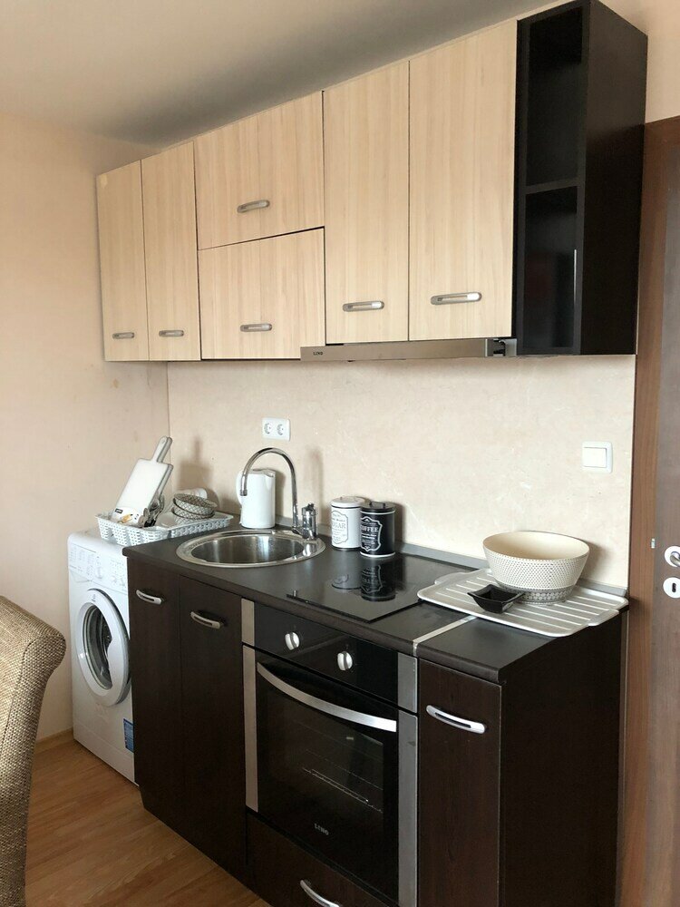 Фото Palace Deluxe Hotel