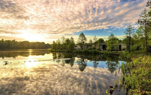 Гостиница Hotel Het Heijderbos by Center Parks в Боксмере