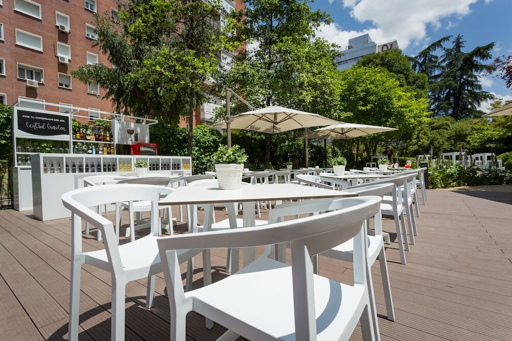 Фото Voco Madrid – Retiro