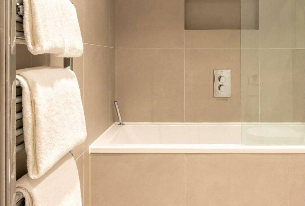 Фото The Wandsworth Gem - Astonishing 3bdr Flat