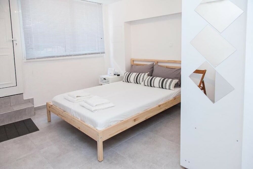 Фото Cozy studio in Athens
