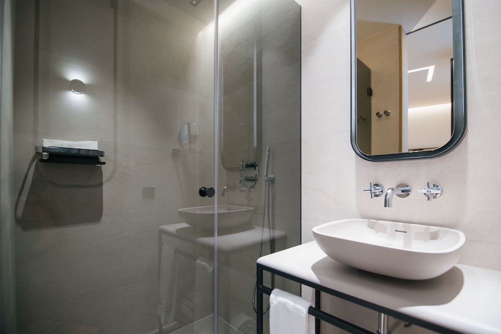 Фото MYR Puerta Serranos