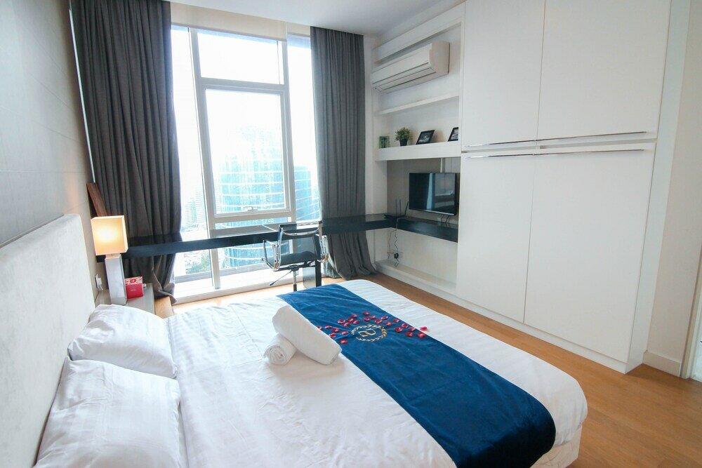 Фото Platinum Suites by Skybay