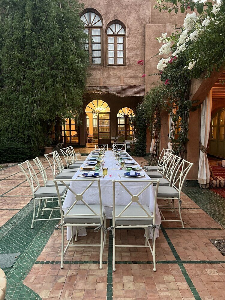 Фото Jenan Mayshad