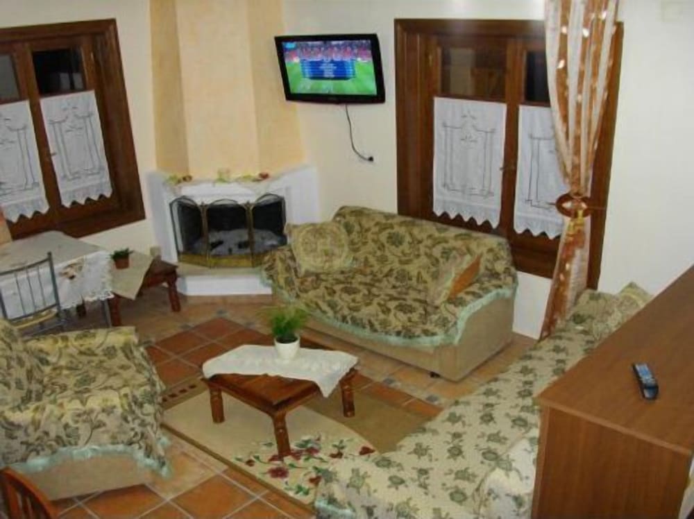 Фото Archontiko Kirmili