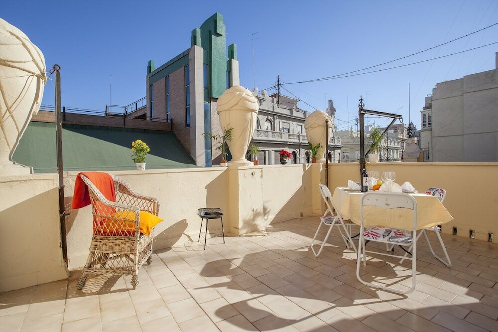 Фото Atico de lujo plaza ayuntamiento pet friendly