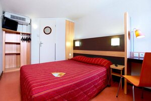 Premiere Classe Conflans-Sainte-Honorine (Rue des Belles Hâtes, 11), hotel