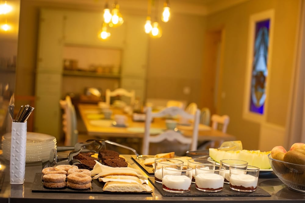 Фото El Patio de los Jazmines Boutique-House