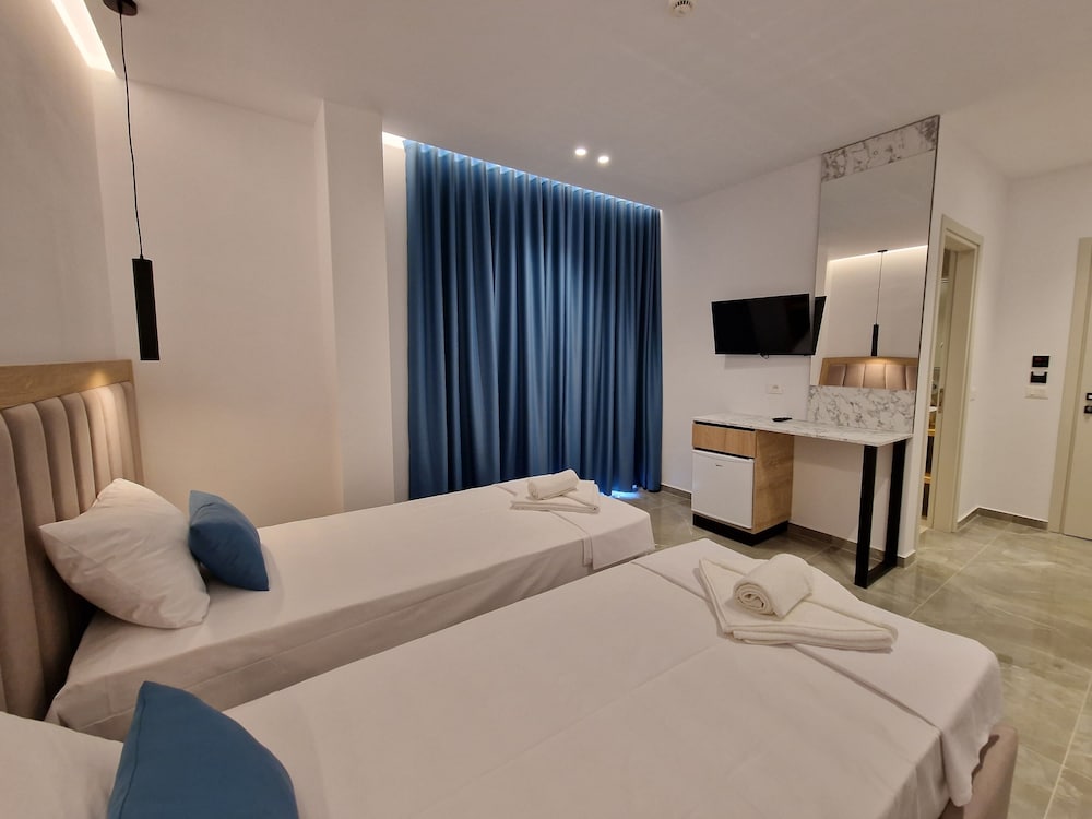 Фото Monel Hotel