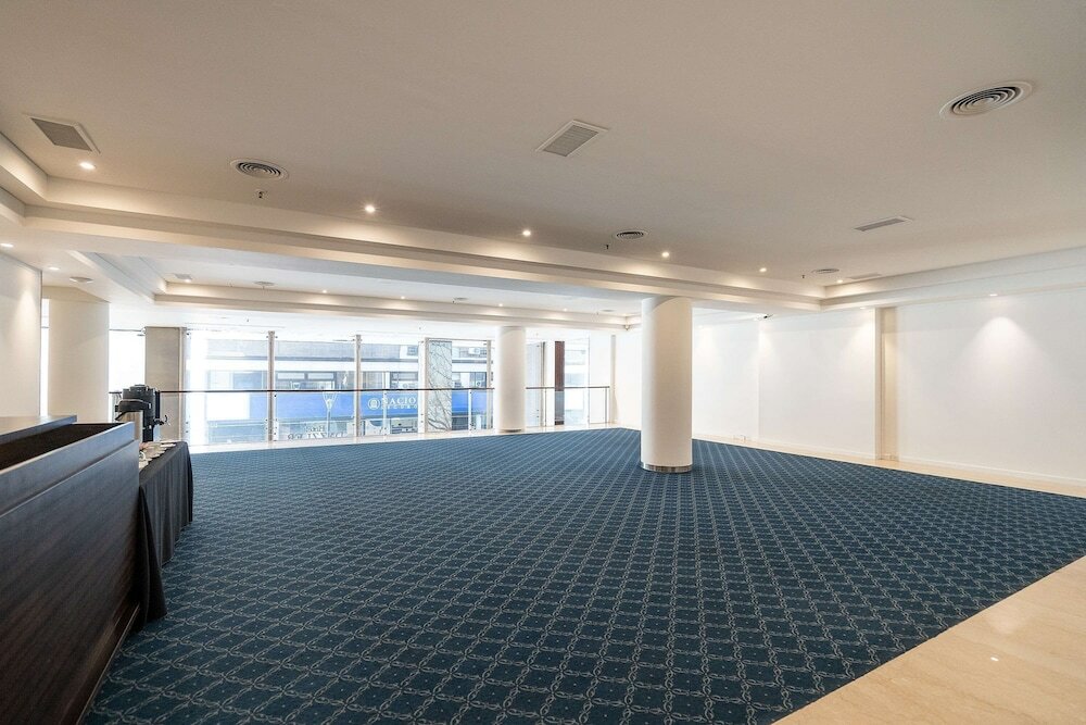 Фото Dazzler by Wyndham Buenos Aires San Martin