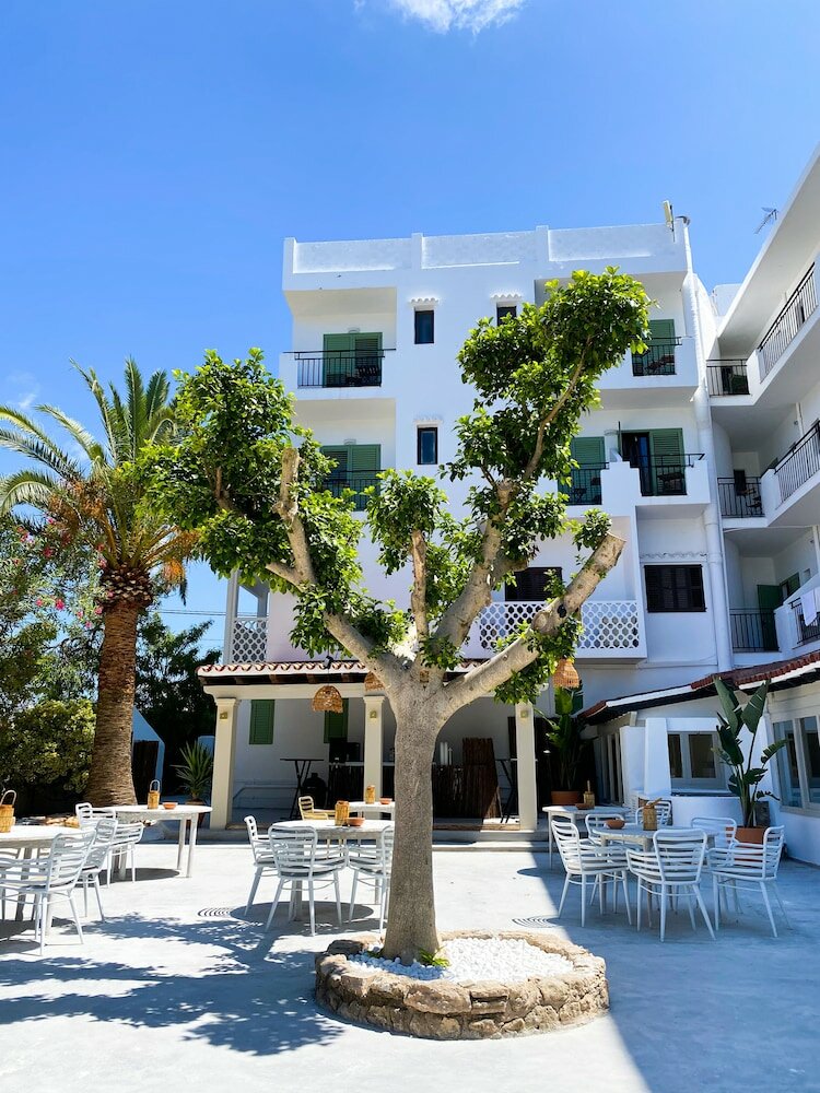 Фото Hotel Galfi